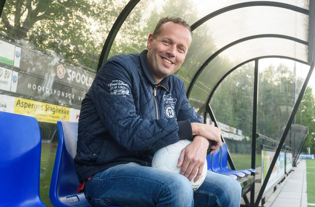 Bas Nijweide nieuwe trainer Sparta 2