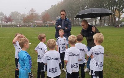 Sparta JO8-3 vlamt na de Peptalk: 5-2 Winst!