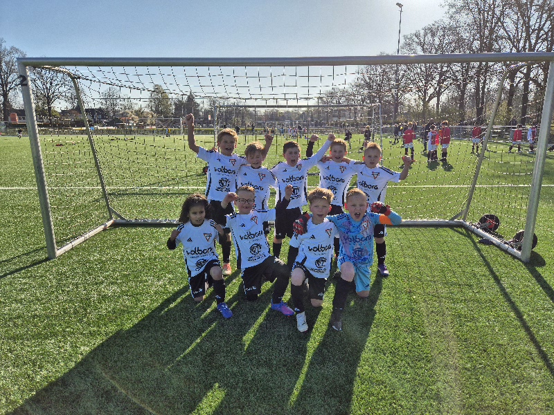 Sparta JO8-2 begint fase 4 goed!