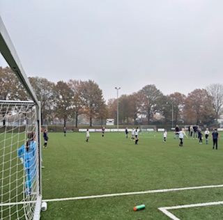 Sparta MO11-2 trapt seizoen af met strijdlust en plezier